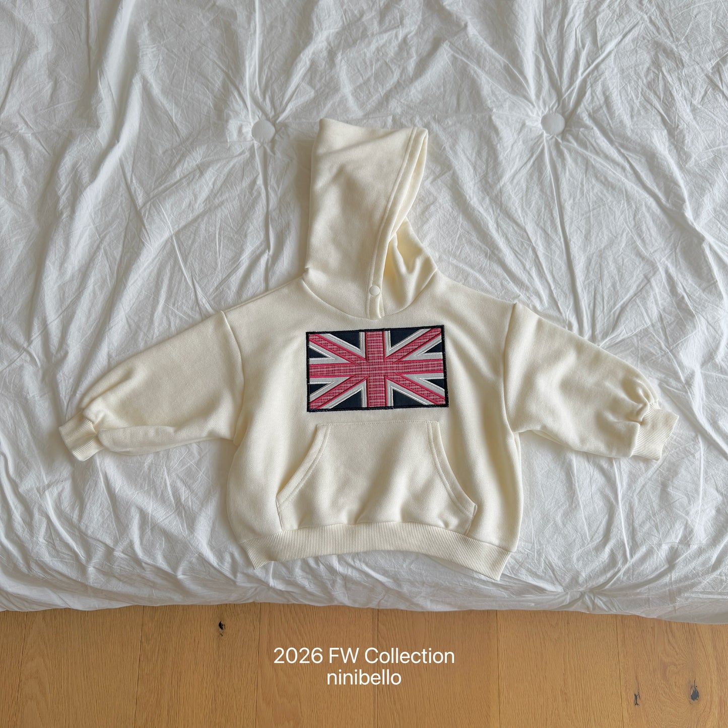 21.London Patch Hoodie