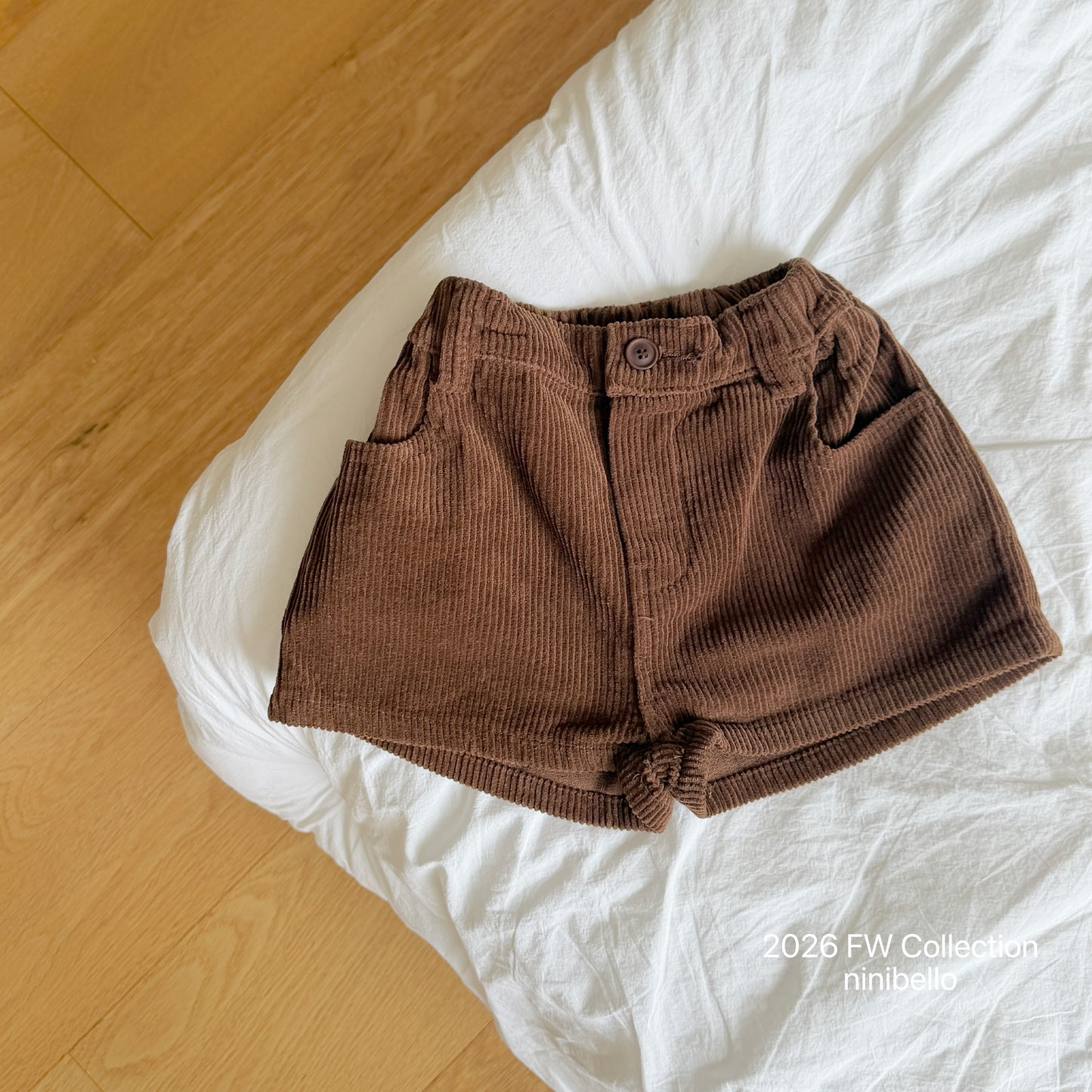 27.Peekaboo Corduroy Pants