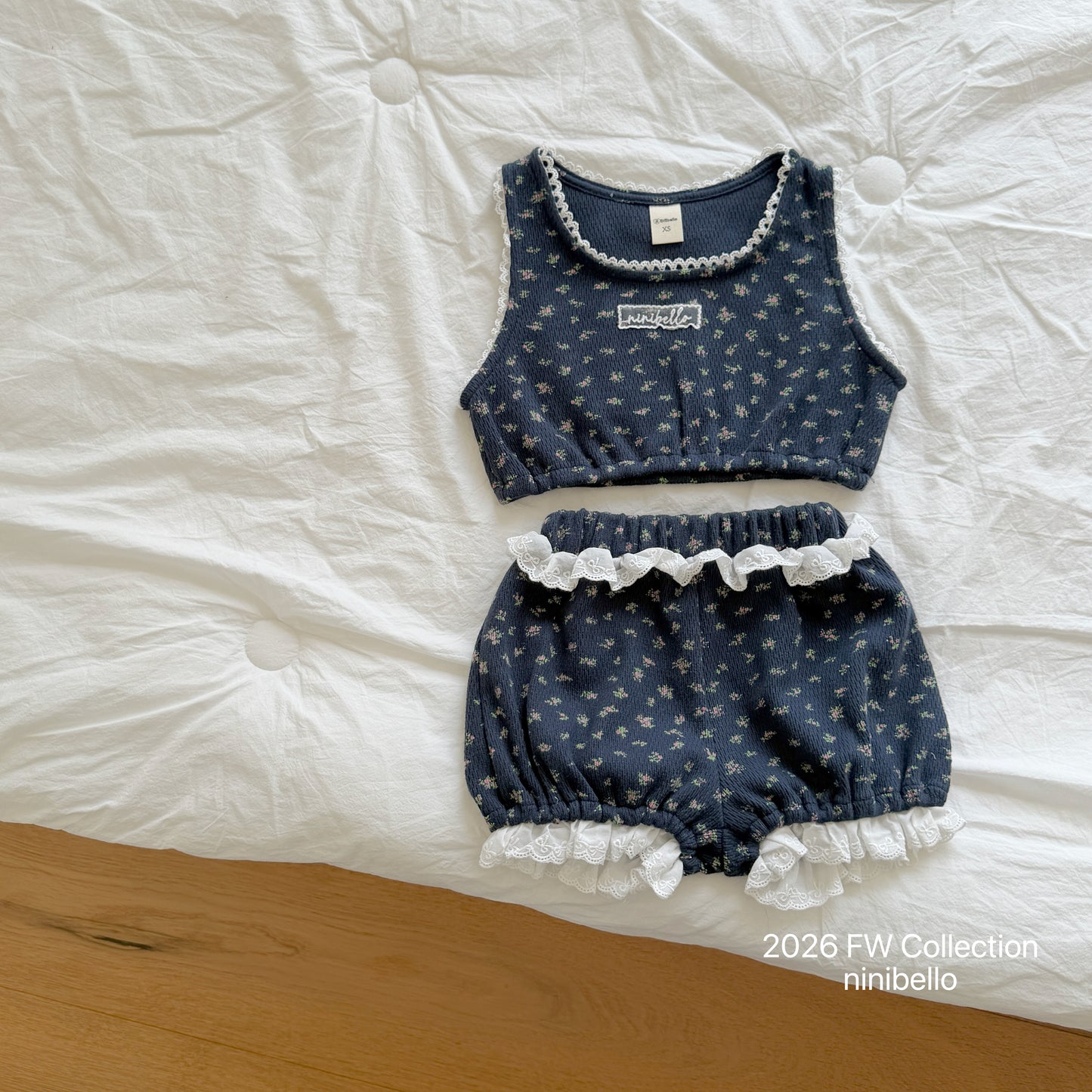 40.Loro Lace Bloomers