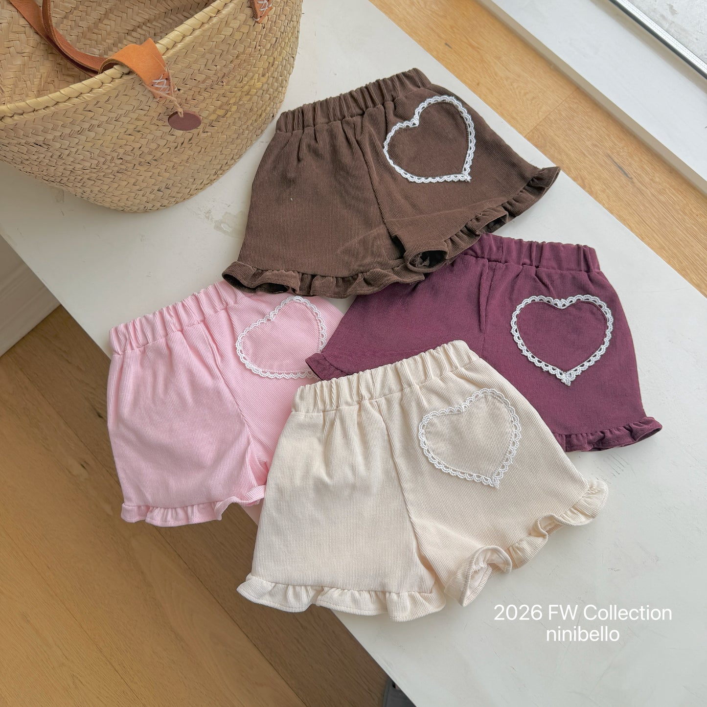 29.Heart Corduroy Frill Pants