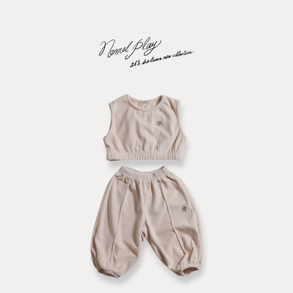 【PRE-ODER〆8.13(thu)】43.Velour Cropped Vest