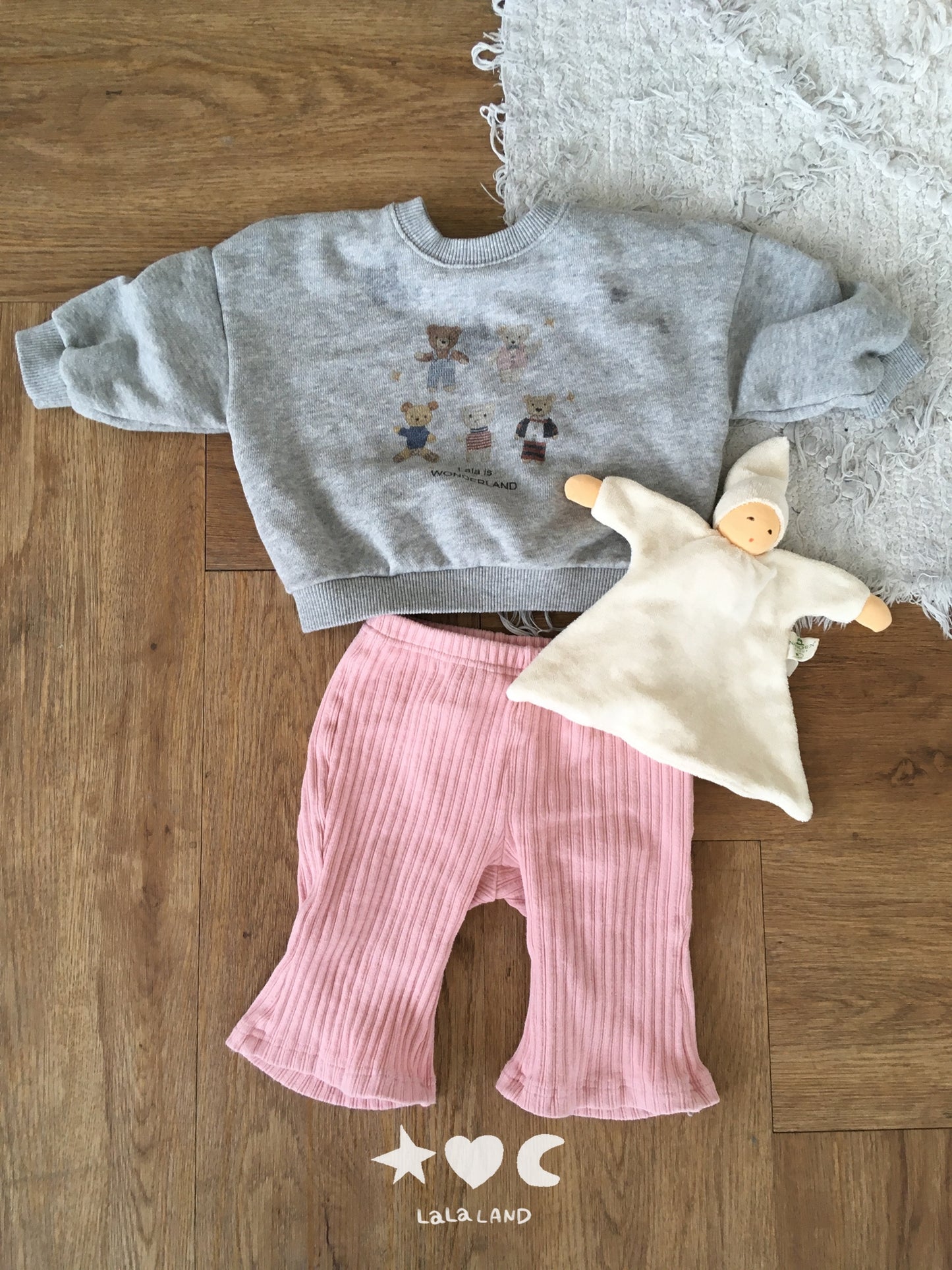 【PRE-ODER〆8.9(sun)】34.Bear Friends Sweatshirt | lalaland
