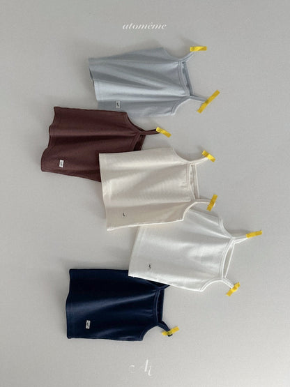 Peanut Sleeveless T-shirt | atomeme