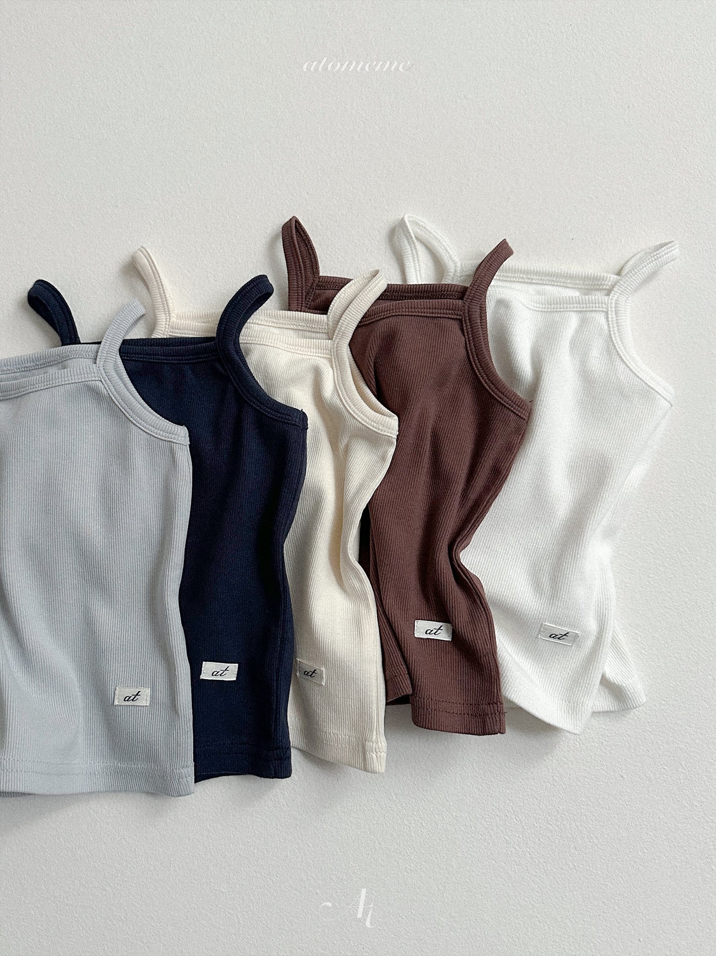 Peanut Sleeveless T-shirt | atomeme