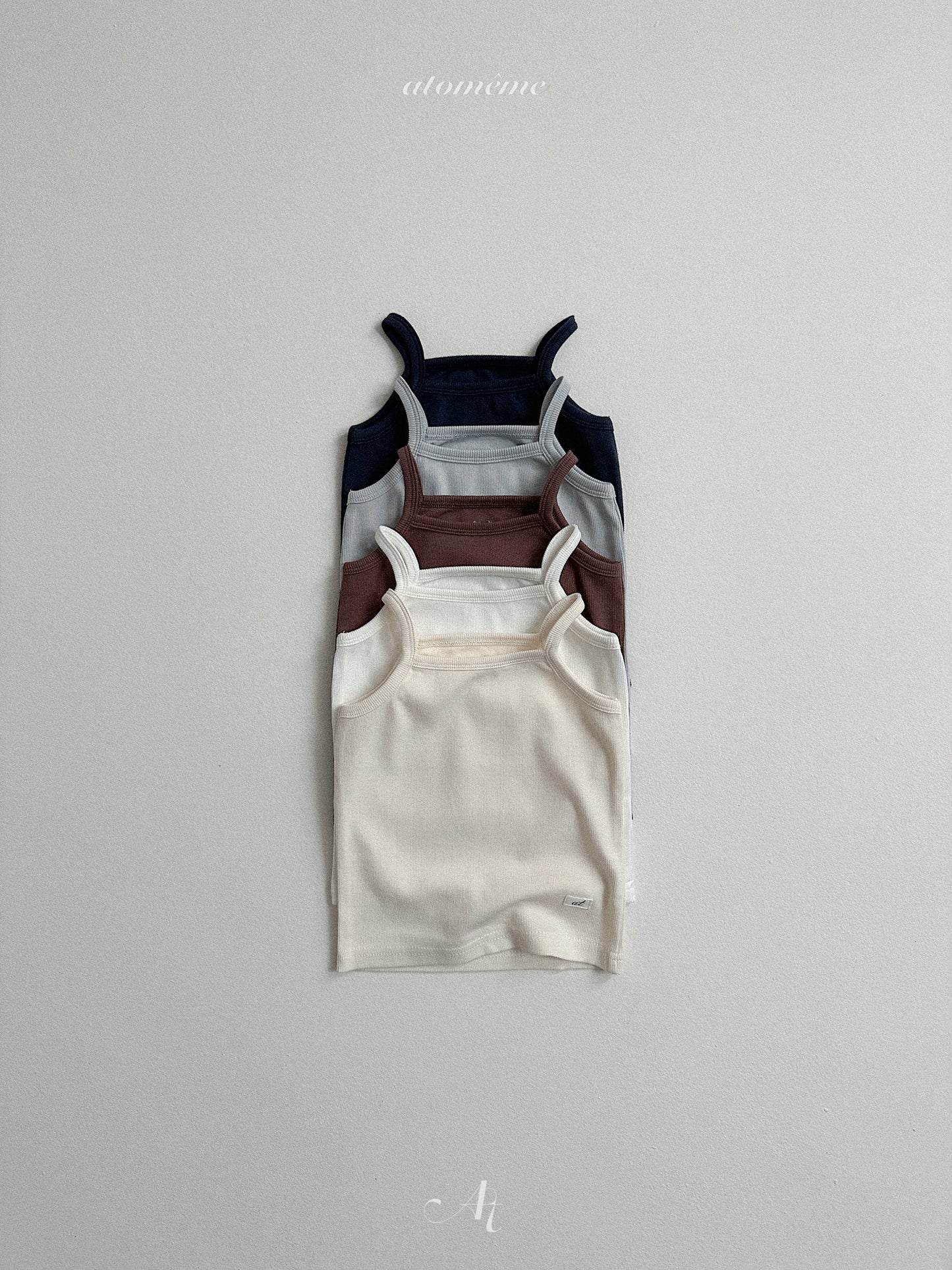 Peanut Sleeveless T-shirt | atomeme