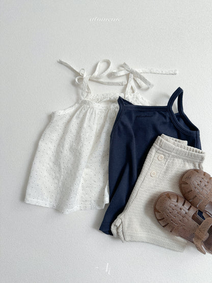 Peanut Sleeveless T-shirt | atomeme