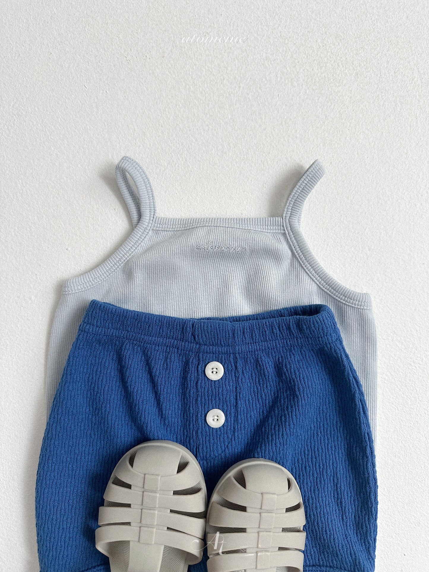 Peanut Sleeveless T-shirt | atomeme