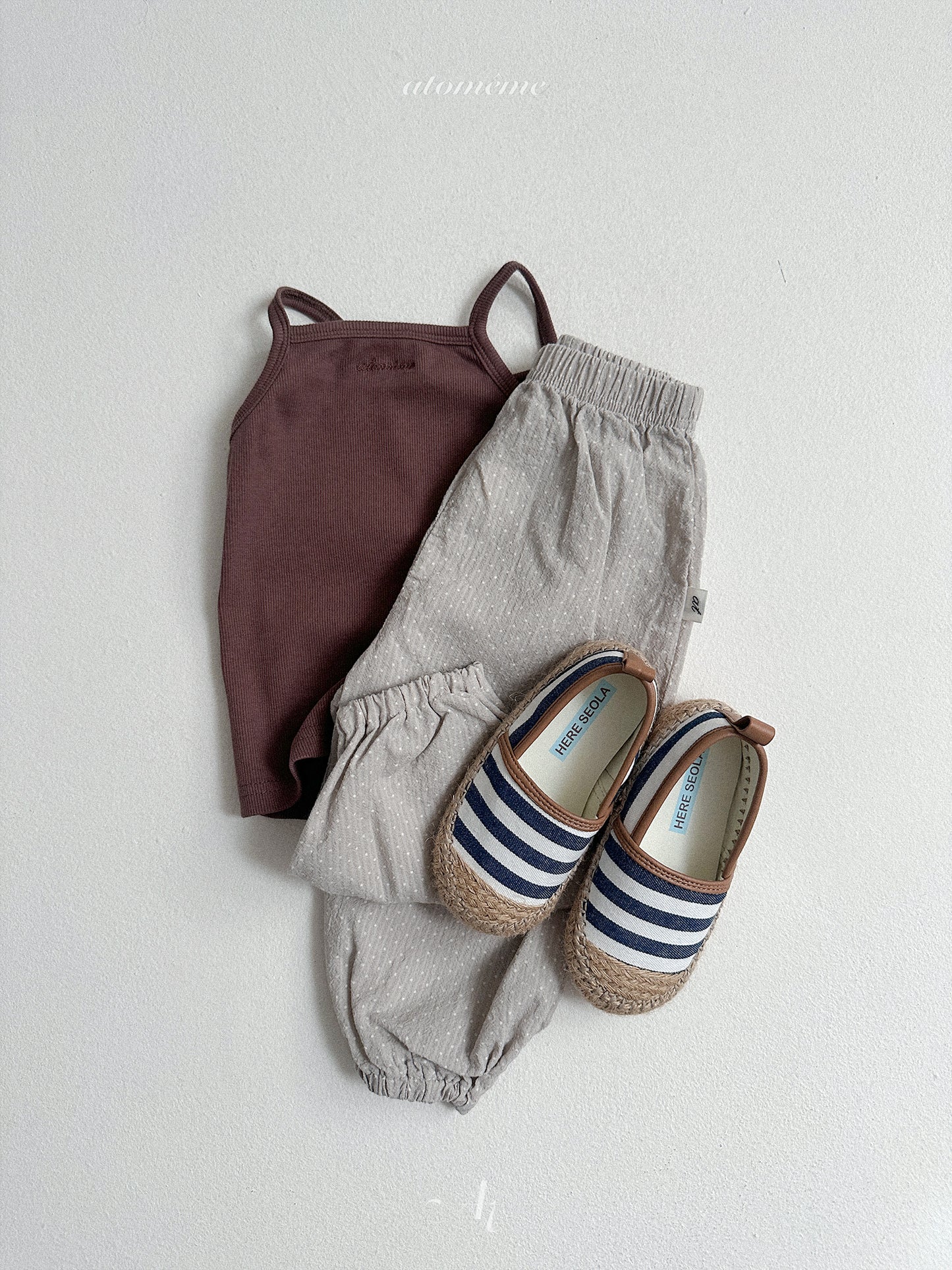 Peanut Sleeveless T-shirt | atomeme