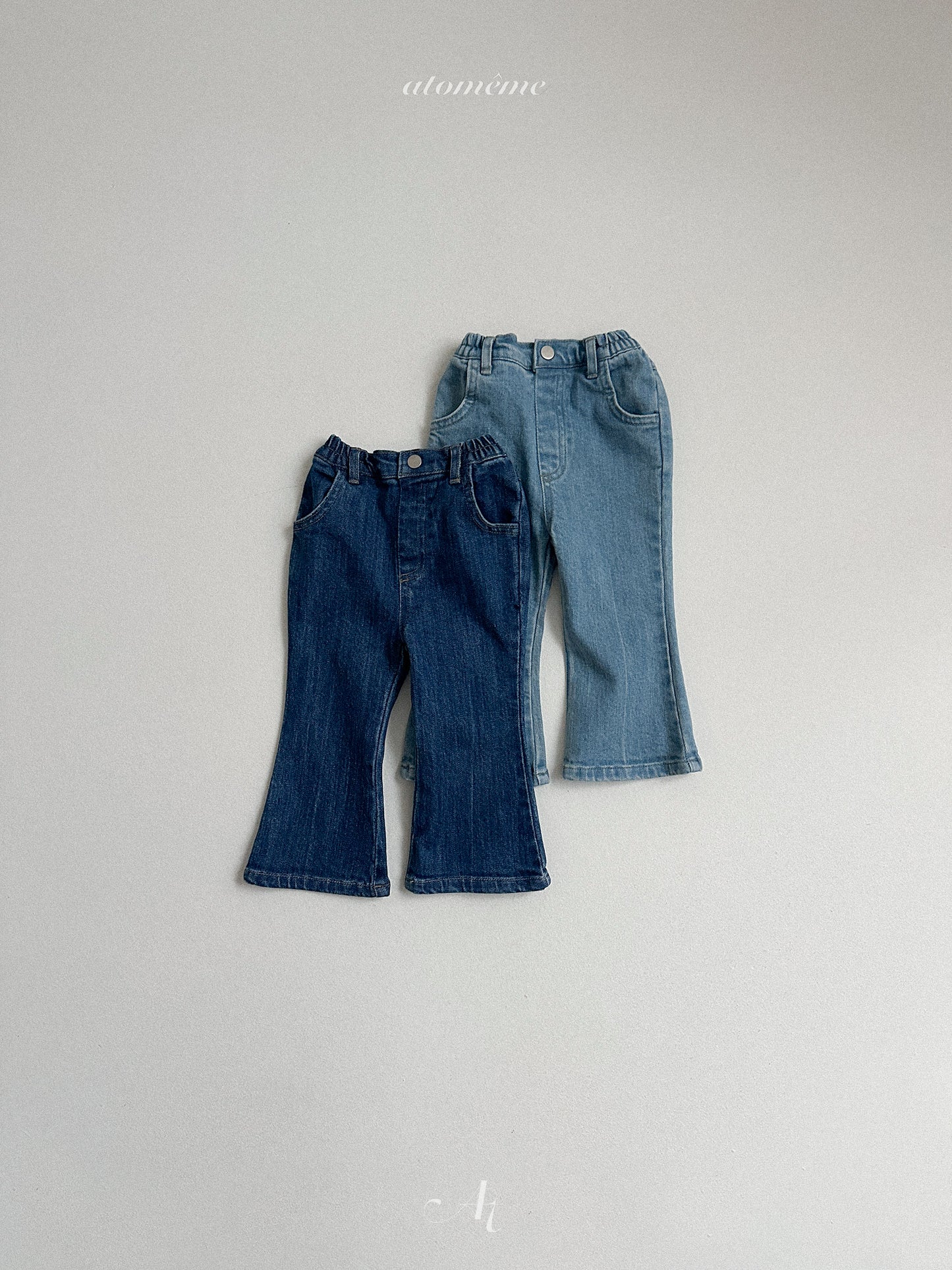 16.Berry Bootcut Denim