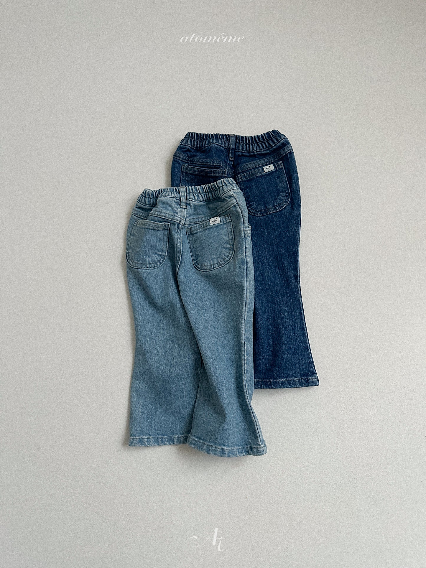 16.Berry Bootcut Denim