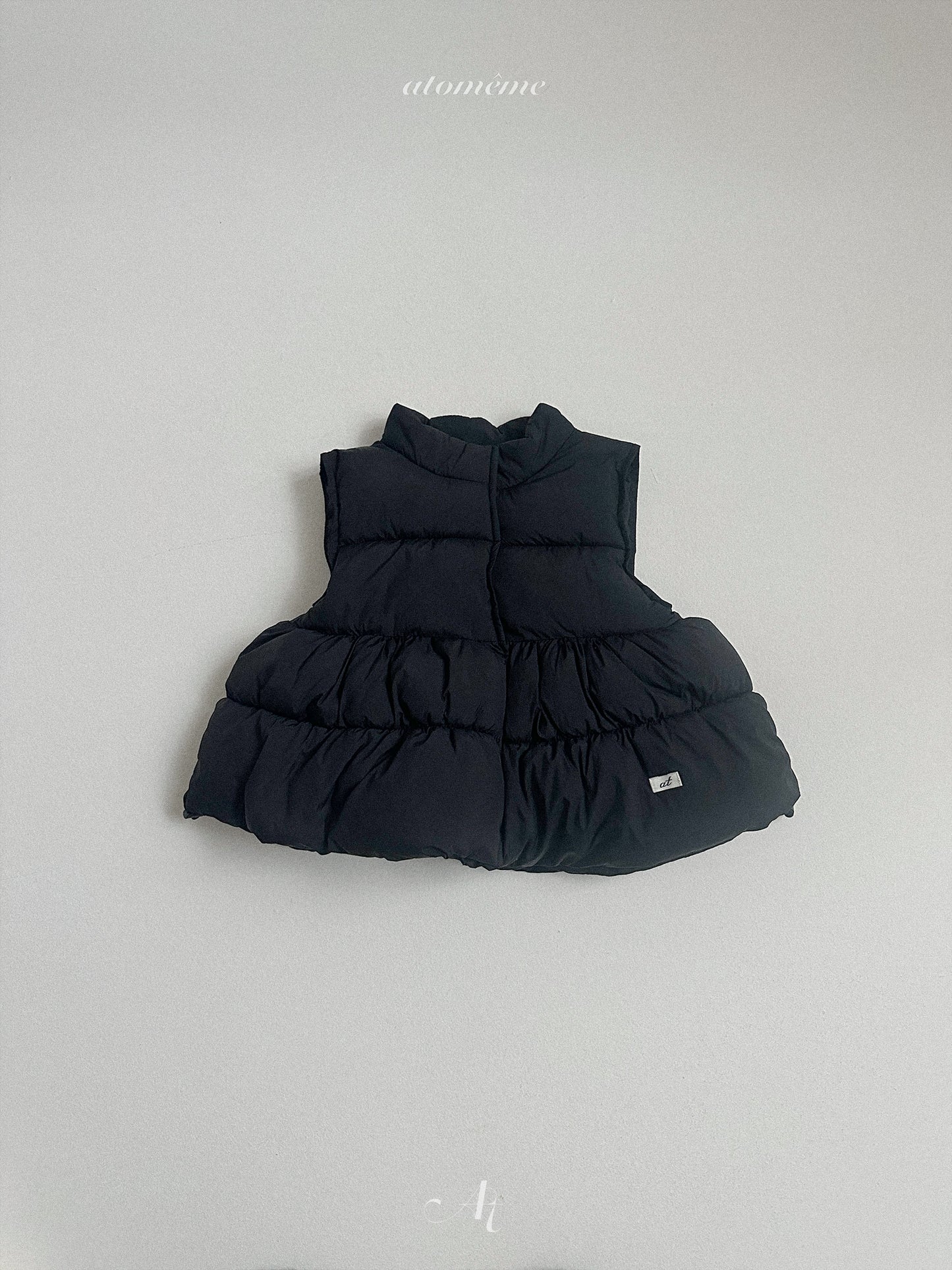 43.Poggle Padded Vest