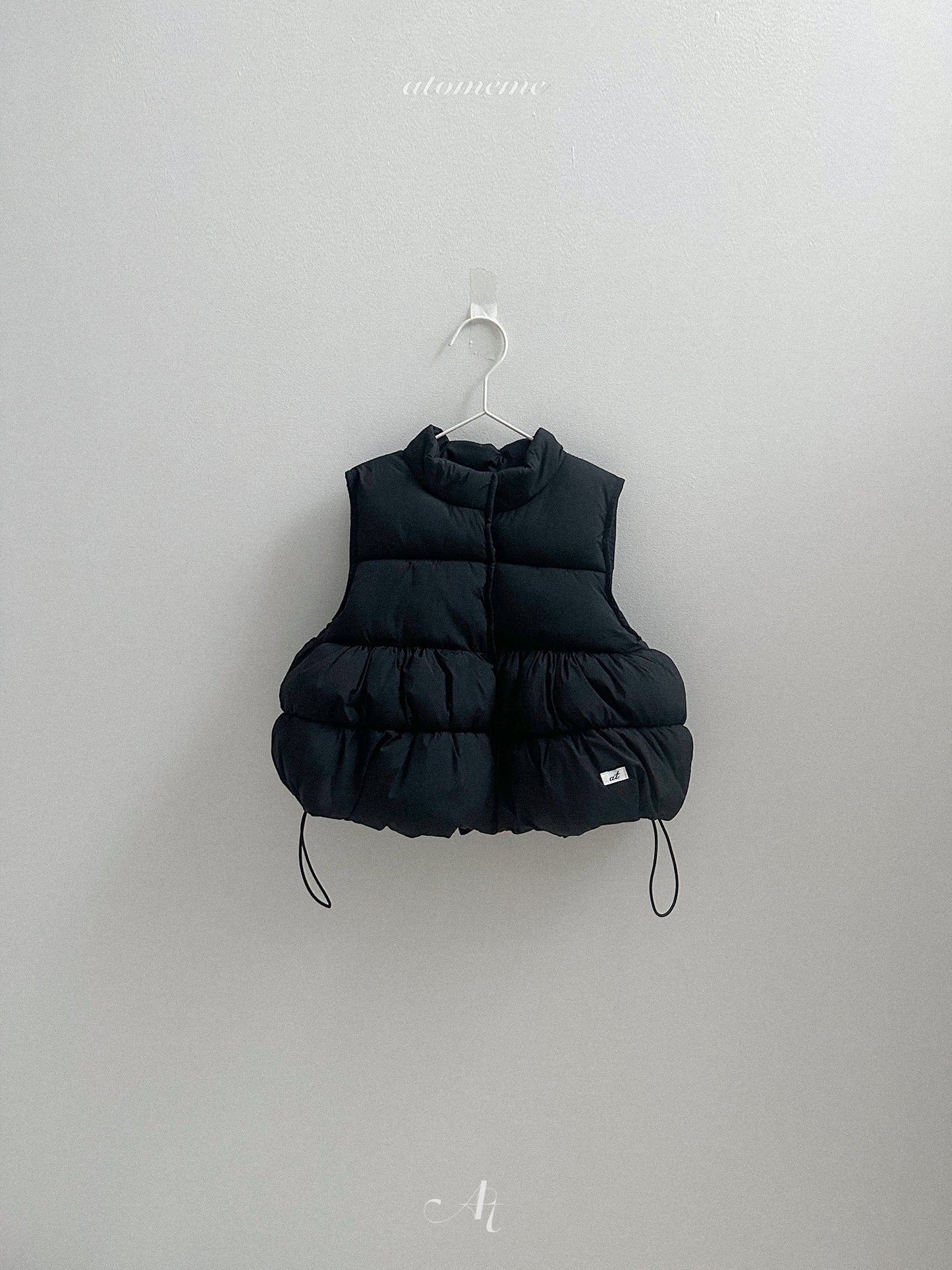 43.Poggle Padded Vest