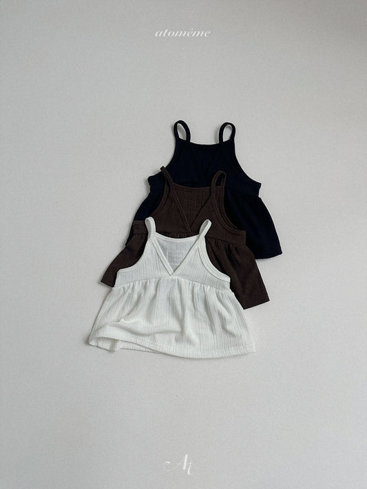 29.Clay Bustier