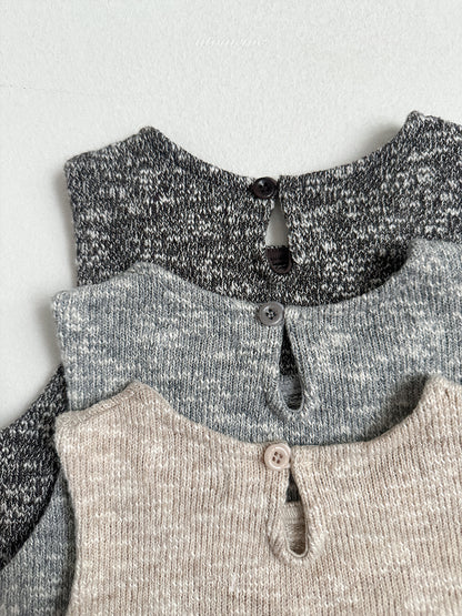 40.Nut Wool Vest