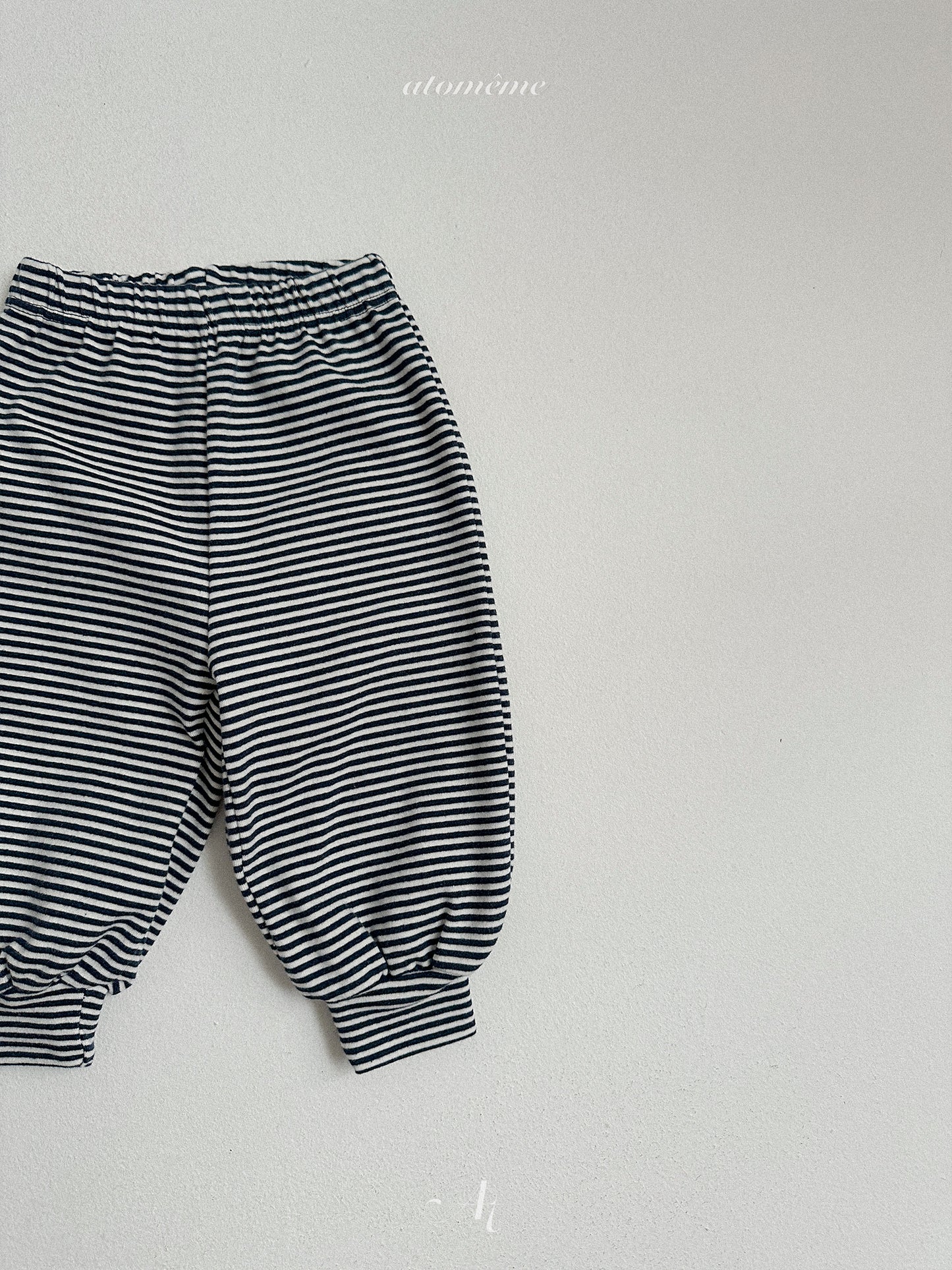07.Bunny Stripe Pants