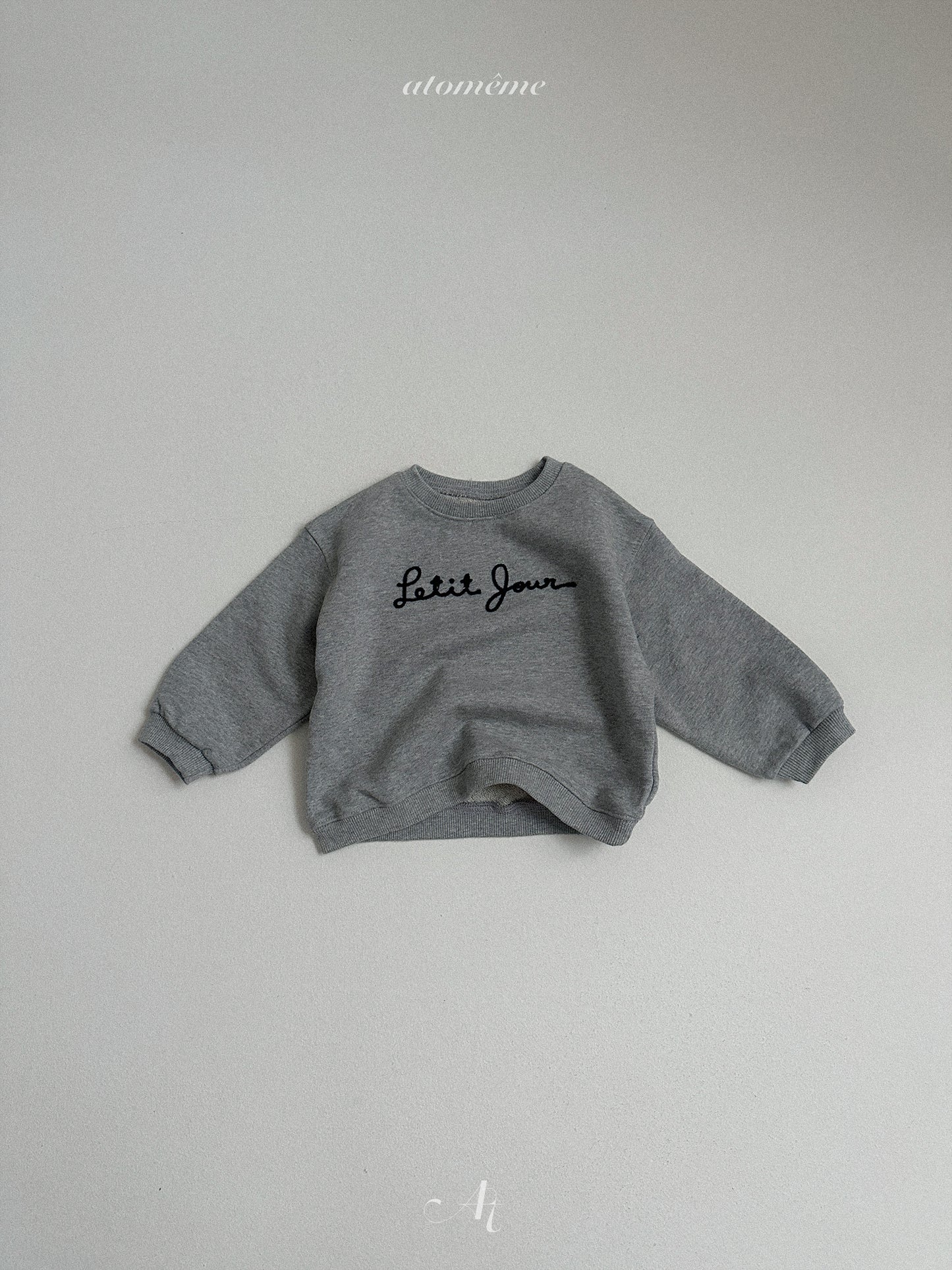 18.Petit Jour Sweatshirt