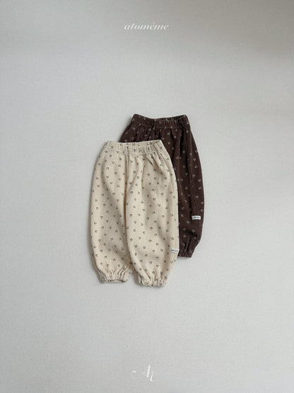 20.Latte Pants
