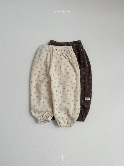 20.Latte Pants