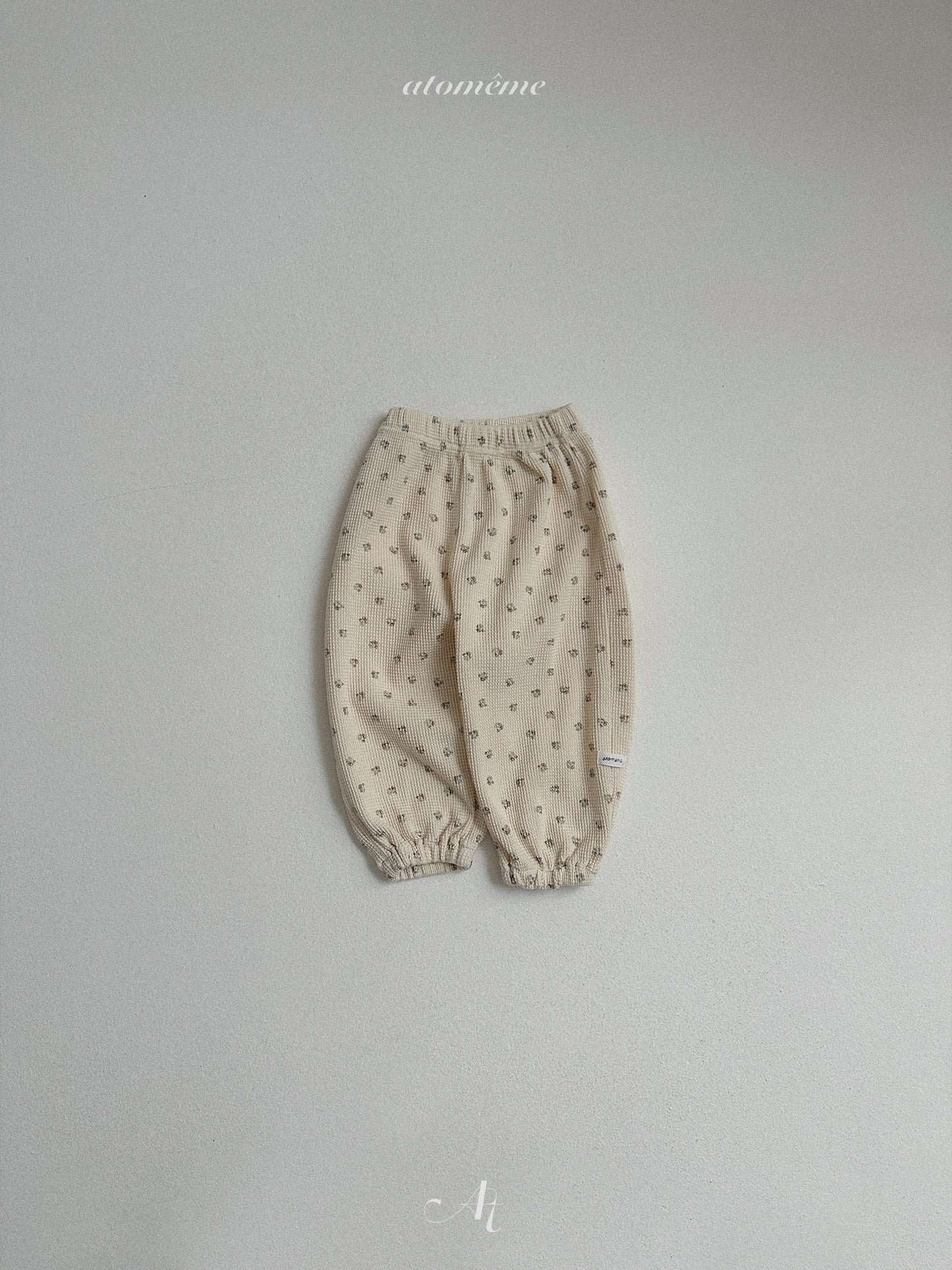 20.Latte Pants