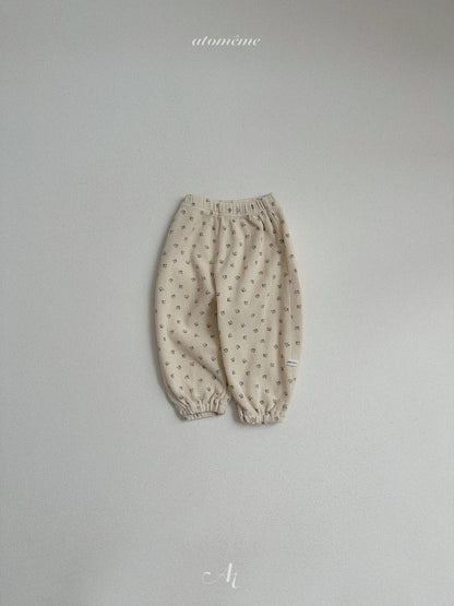 20.Latte Pants