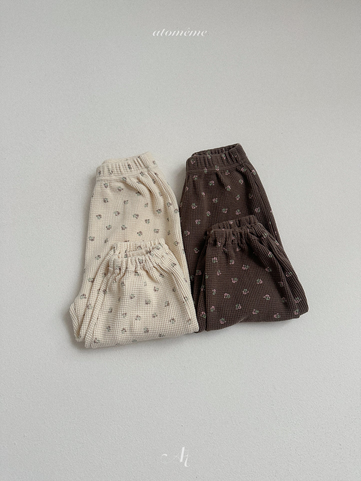 20.Latte Pants