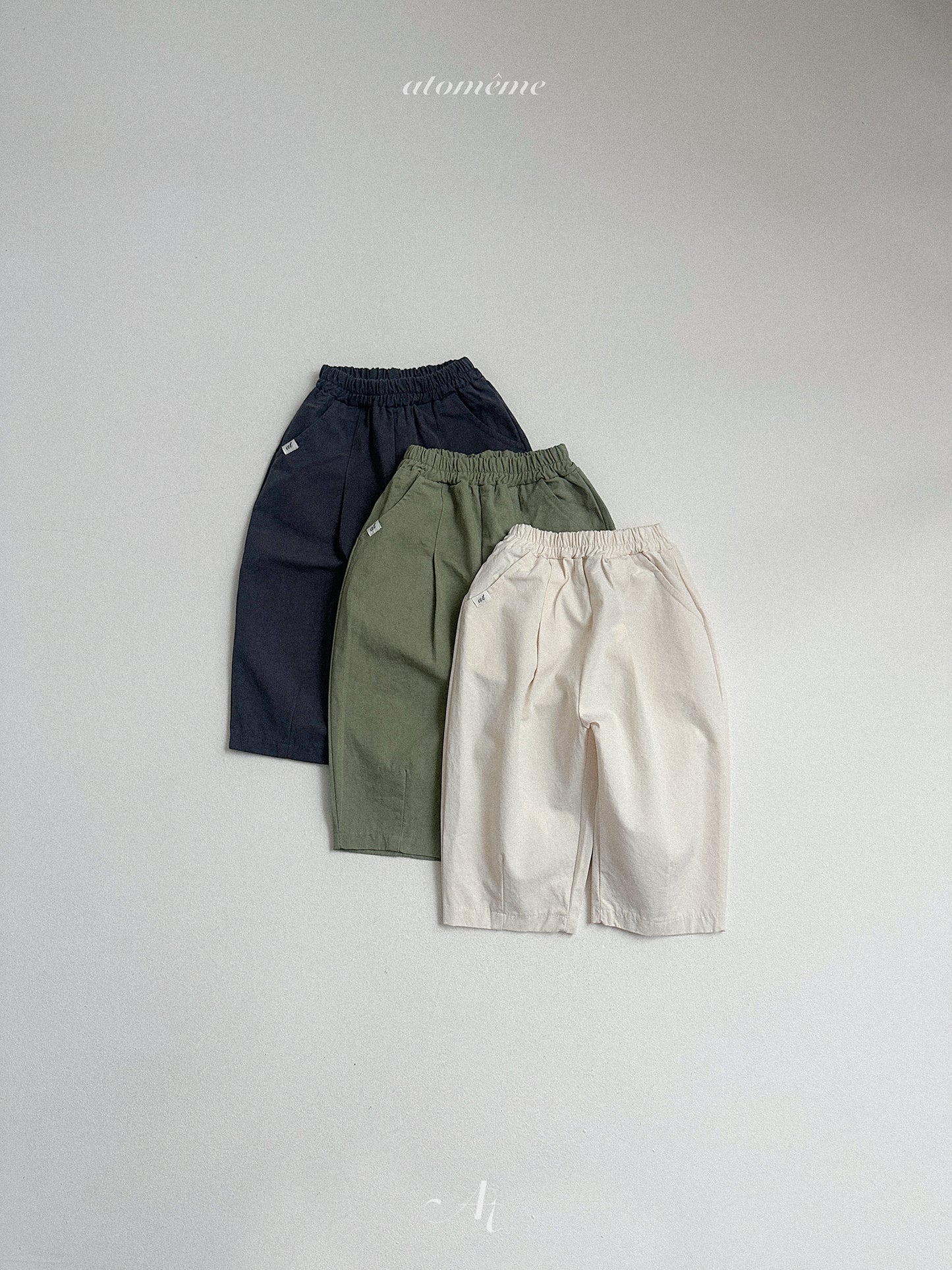 13.Scone Pants