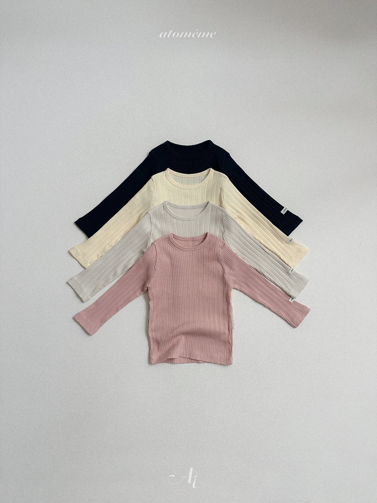 【秋のPRE-ODER 5%OFF】ATOMEME | Hazel T-Shirt