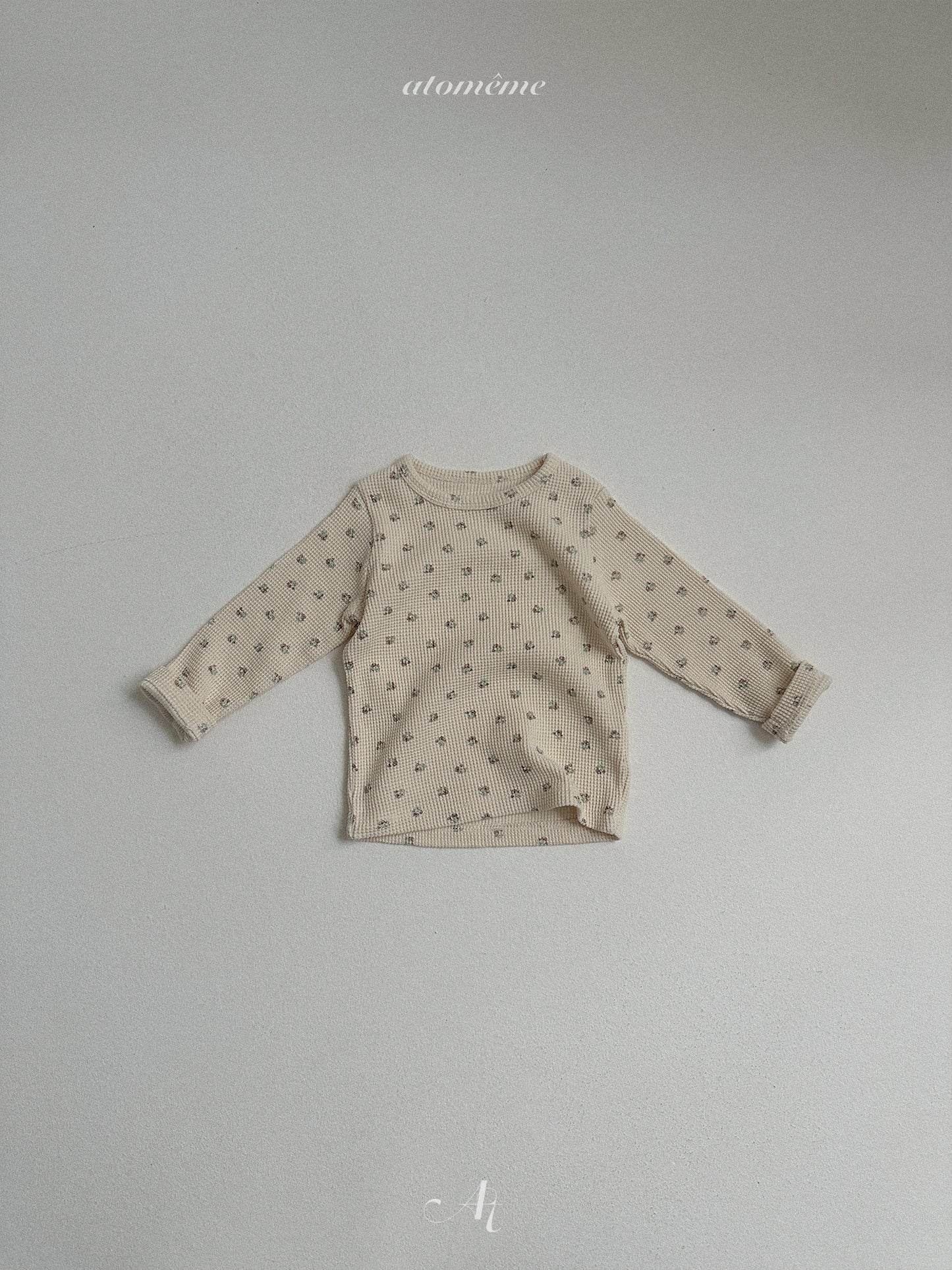 19.Latte T-Shirt