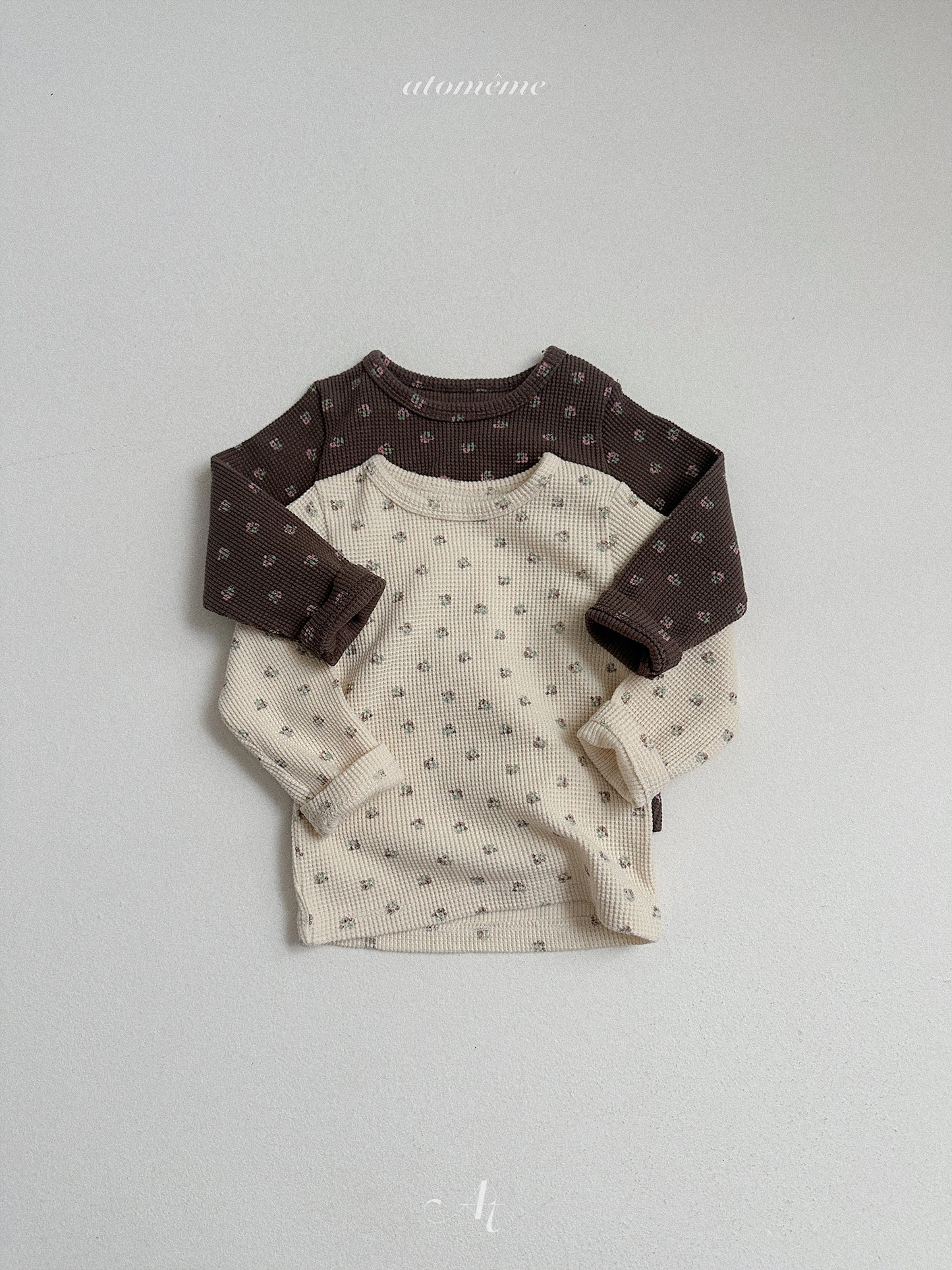 19.Latte T-Shirt