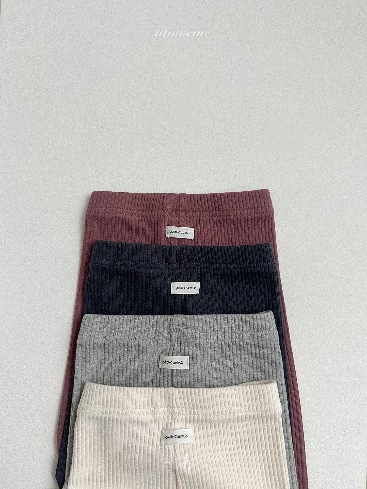 06.Milky Rib Leggings