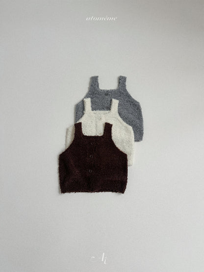 41.Ecru Knit Vest