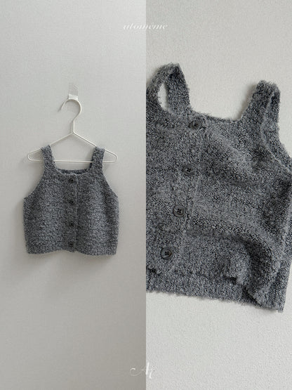 41.Ecru Knit Vest