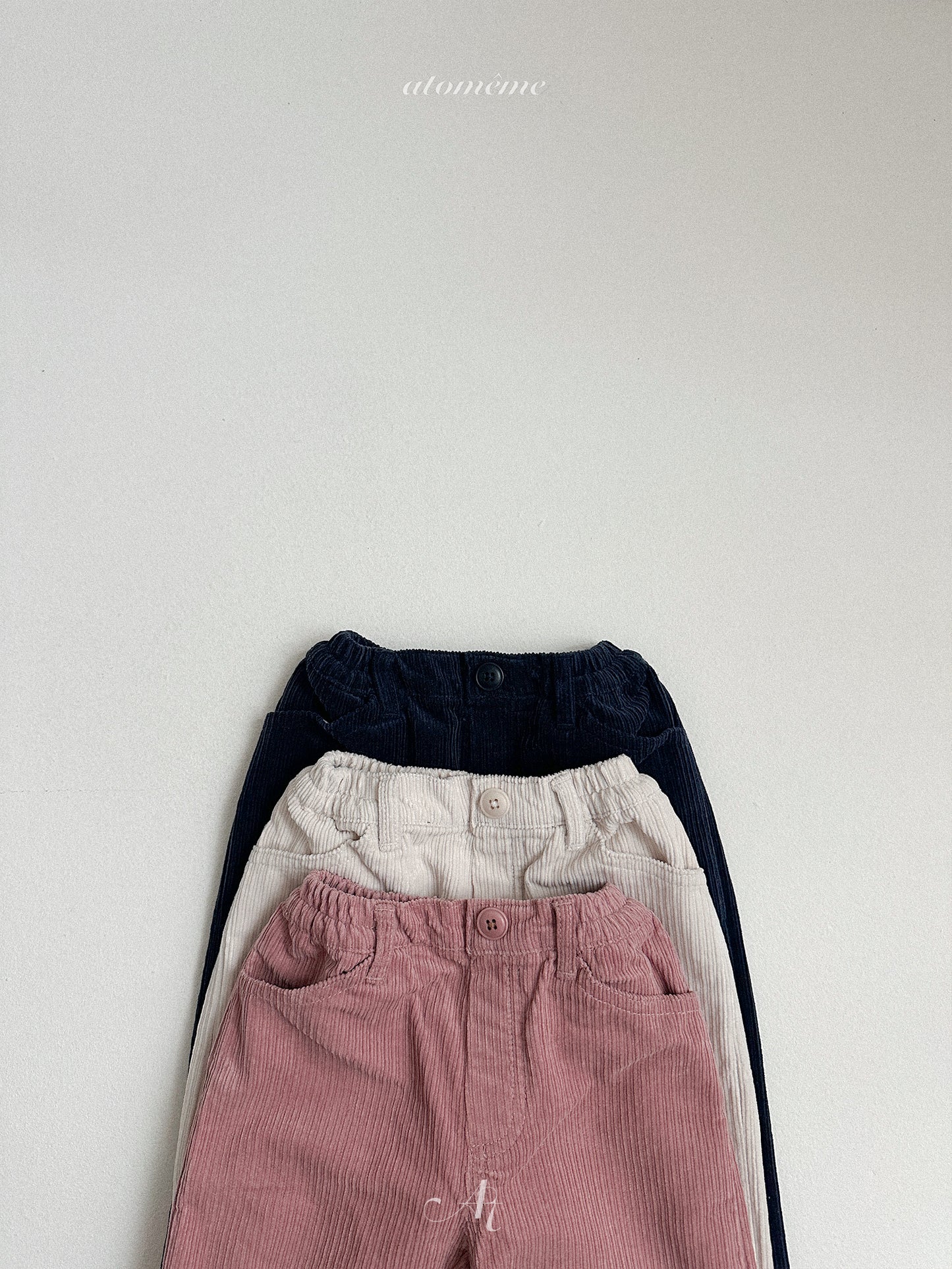 14.Crepe Corduroy Pants