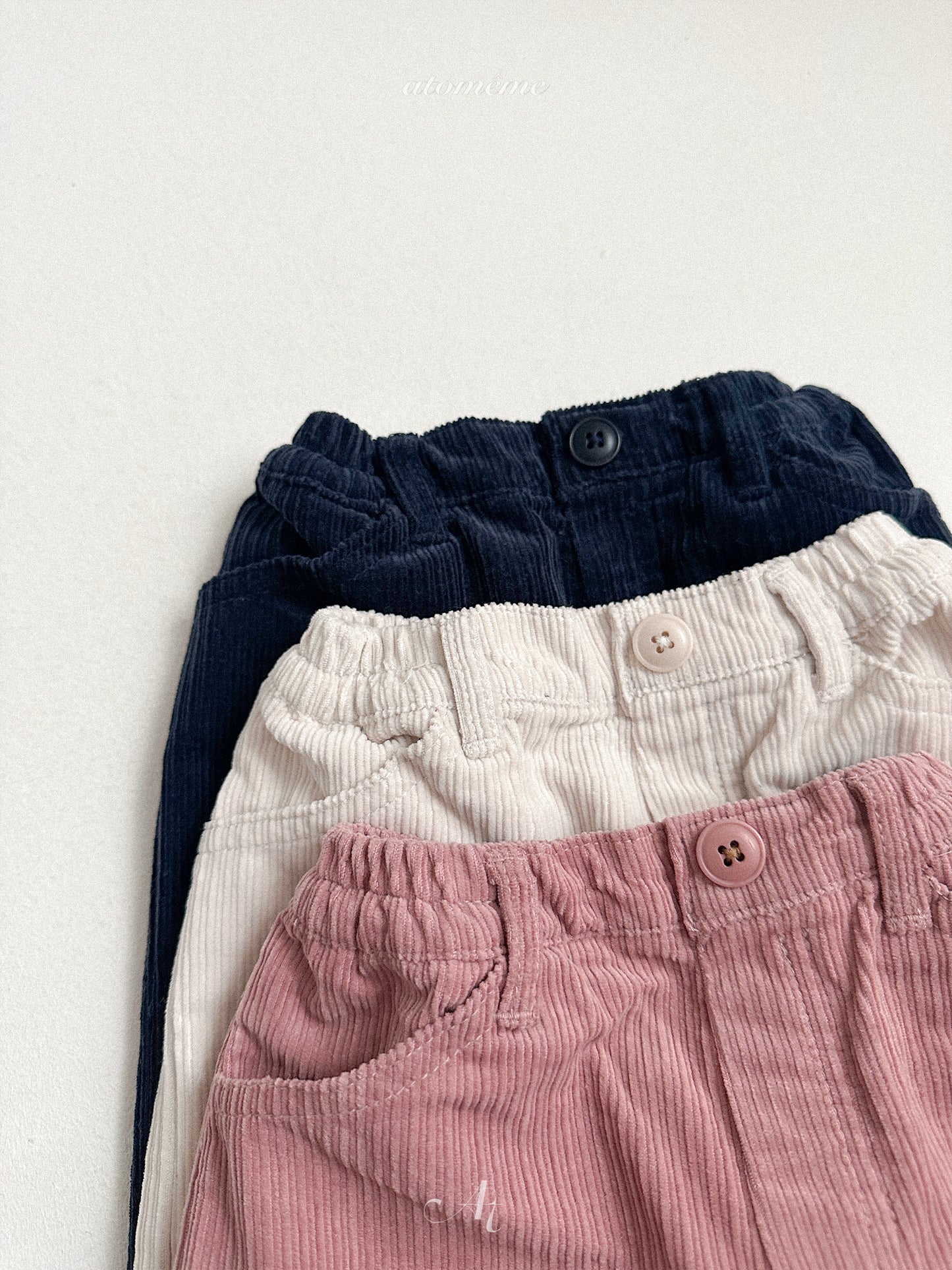 14.Crepe Corduroy Pants