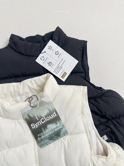 43.Poggle Padded Vest