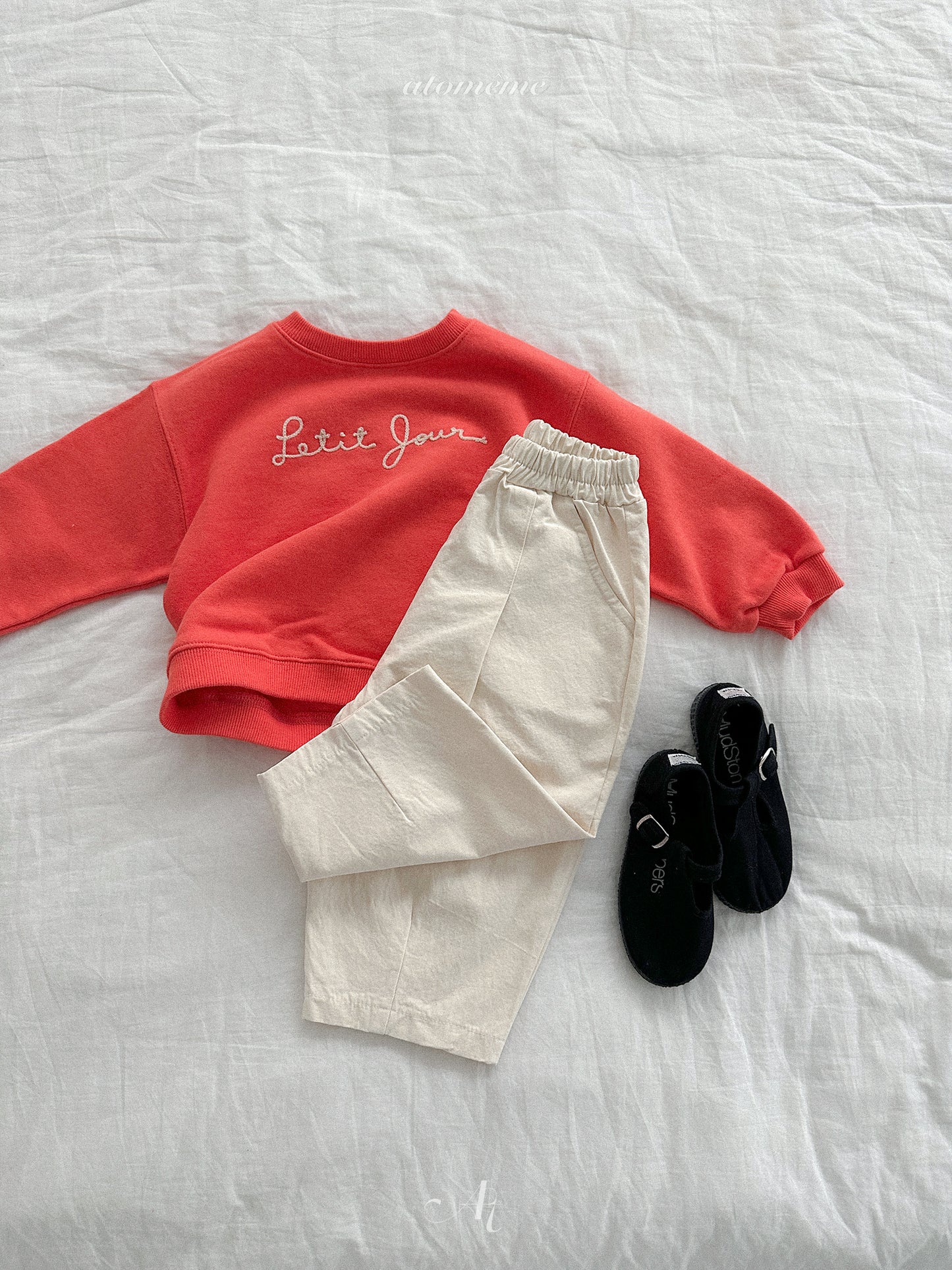 18.Petit Jour Sweatshirt