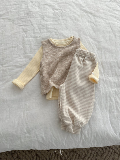 07.Bunny Stripe Pants
