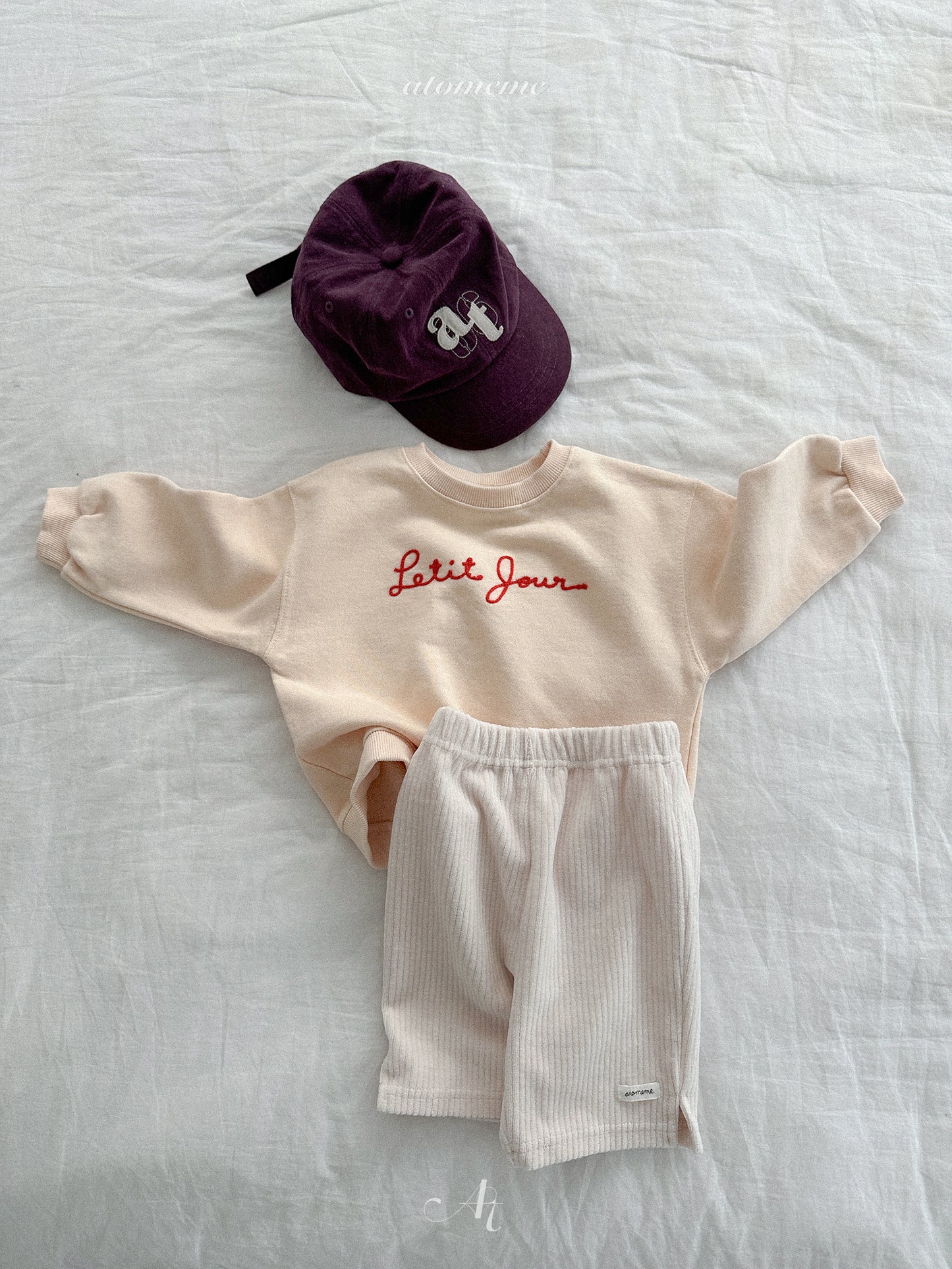 18.Petit Jour Sweatshirt