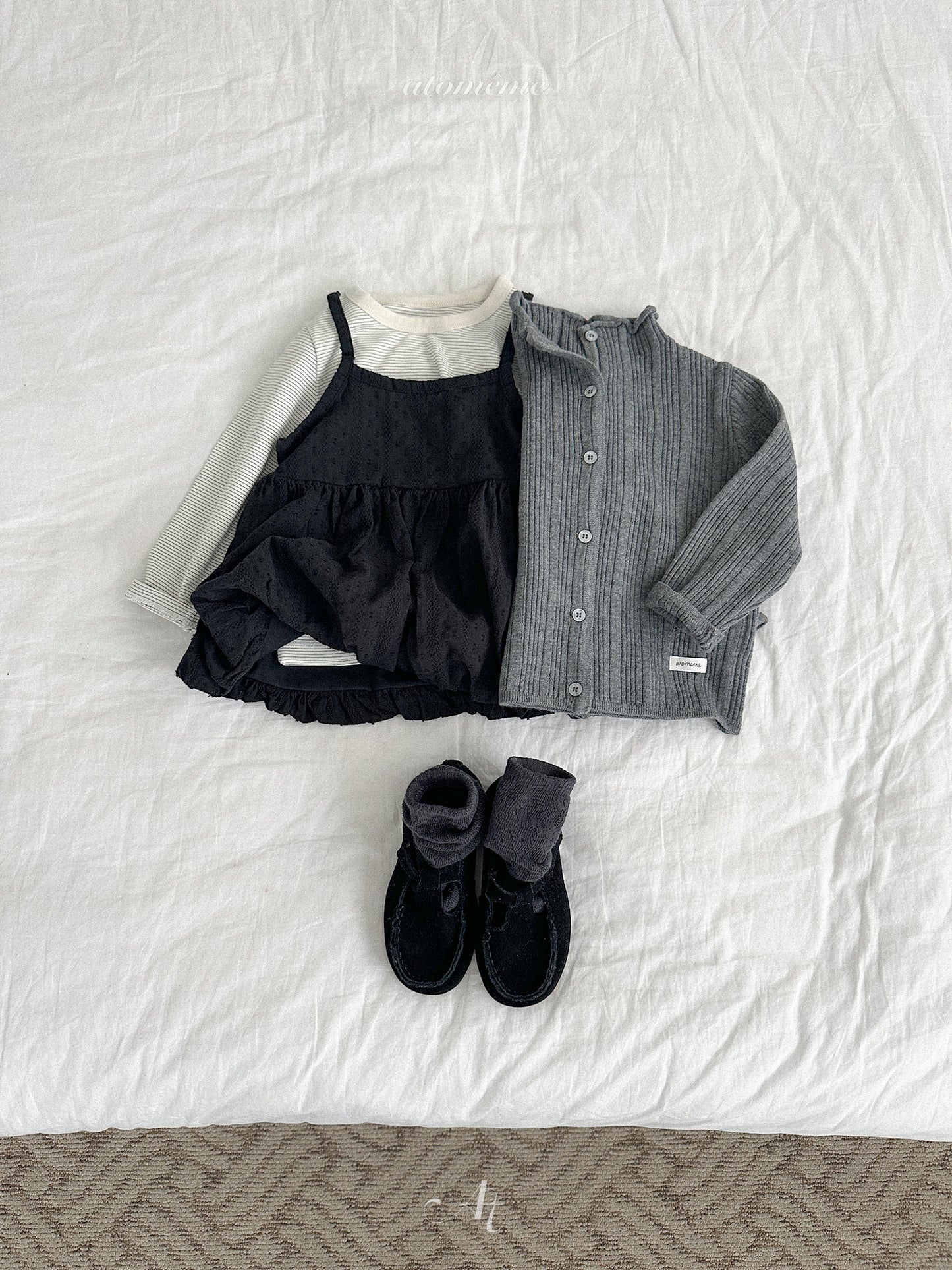 30.Ivy Bustier