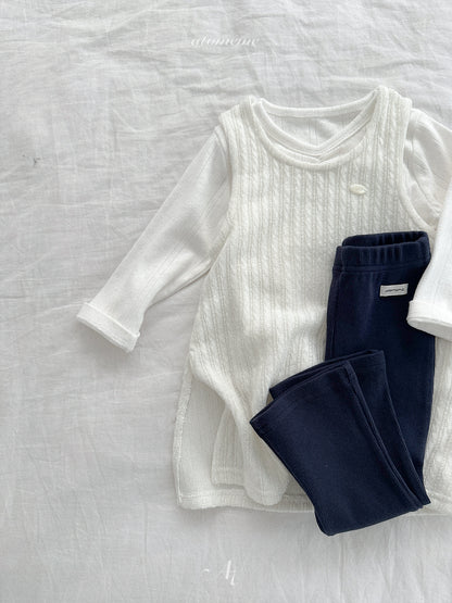 09.Lily Shirring T-Shirt