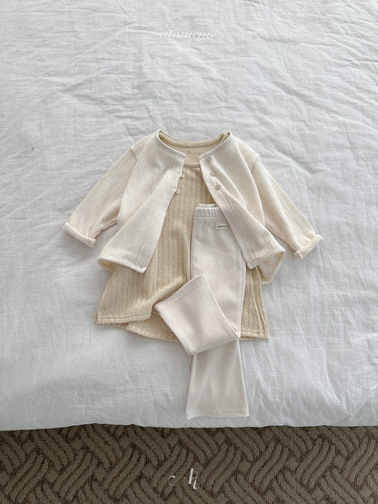 27.Madeleine Cardigan