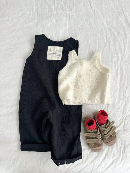 41.Ecru Knit Vest