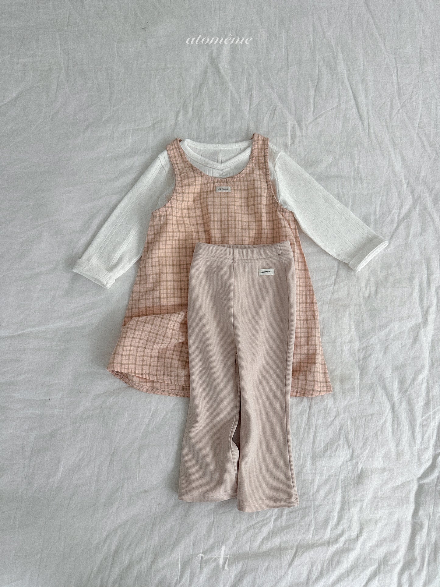 05.Clay Bootcut Pants