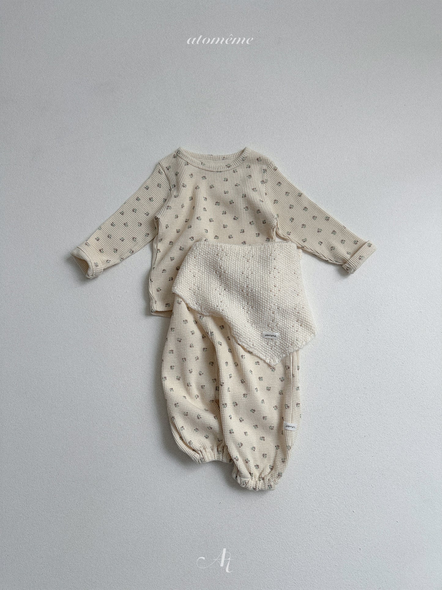 20.Latte Pants
