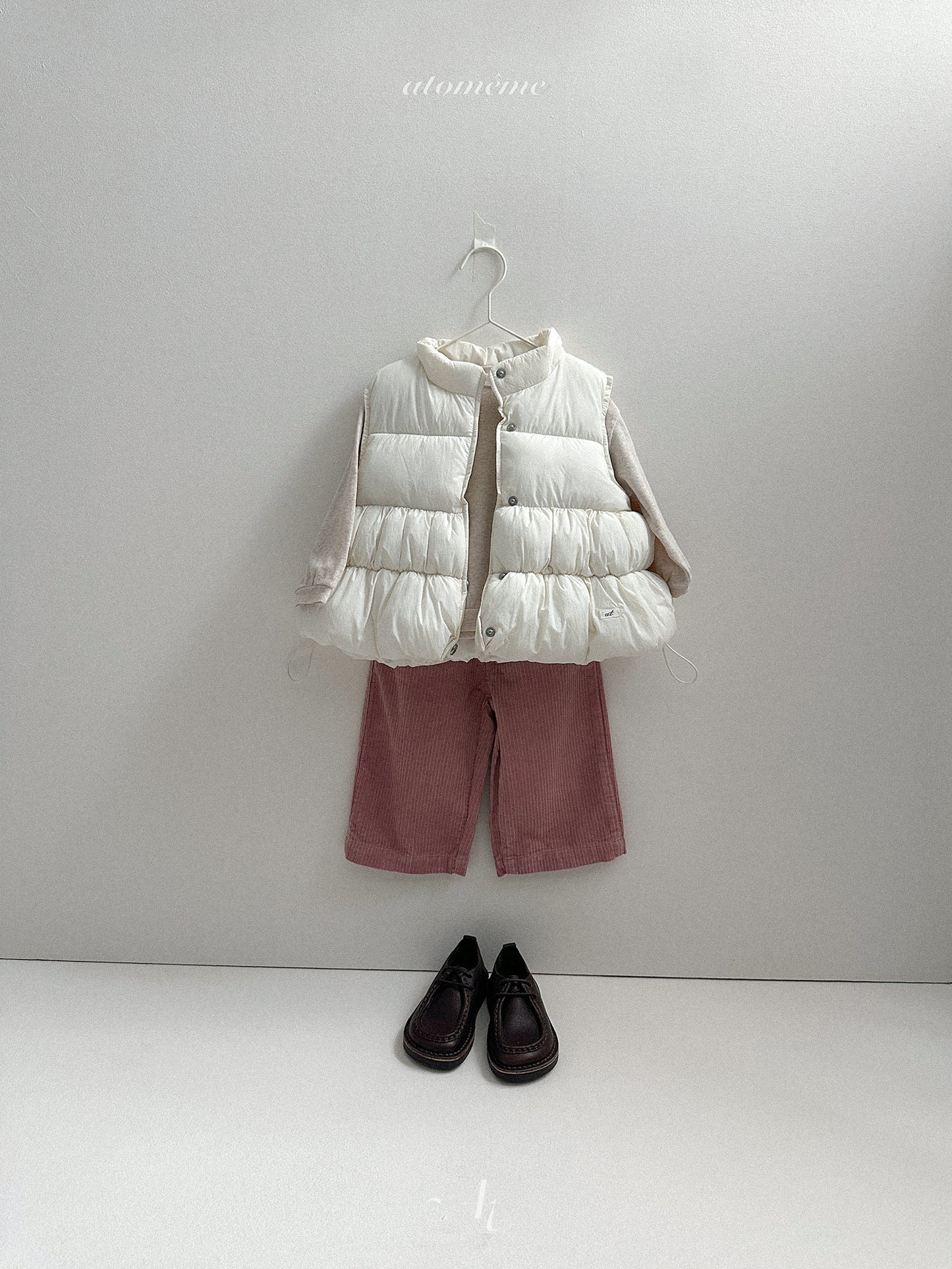 43.Poggle Padded Vest