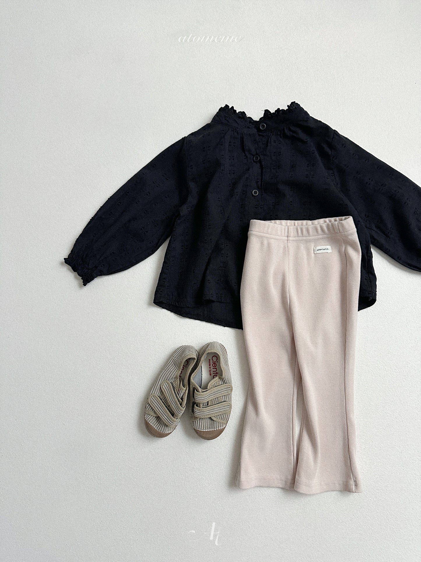 05.Clay Bootcut Pants