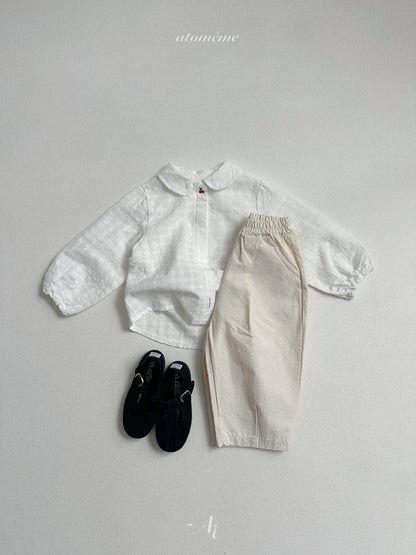 13.Scone Pants