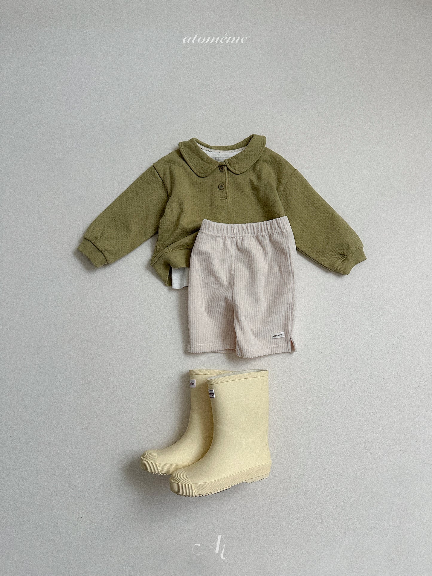 08.Velour Pants