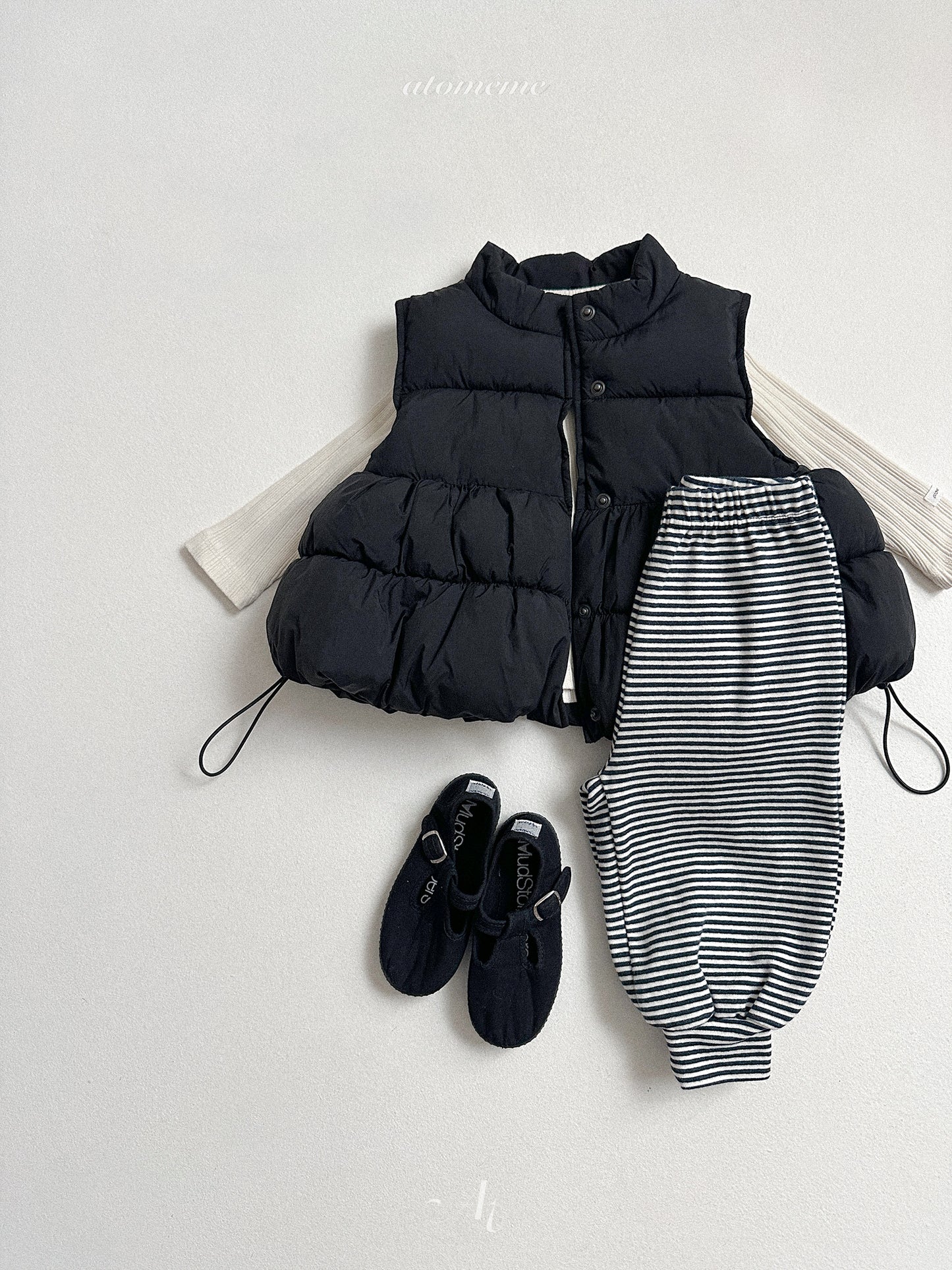 43.Poggle Padded Vest