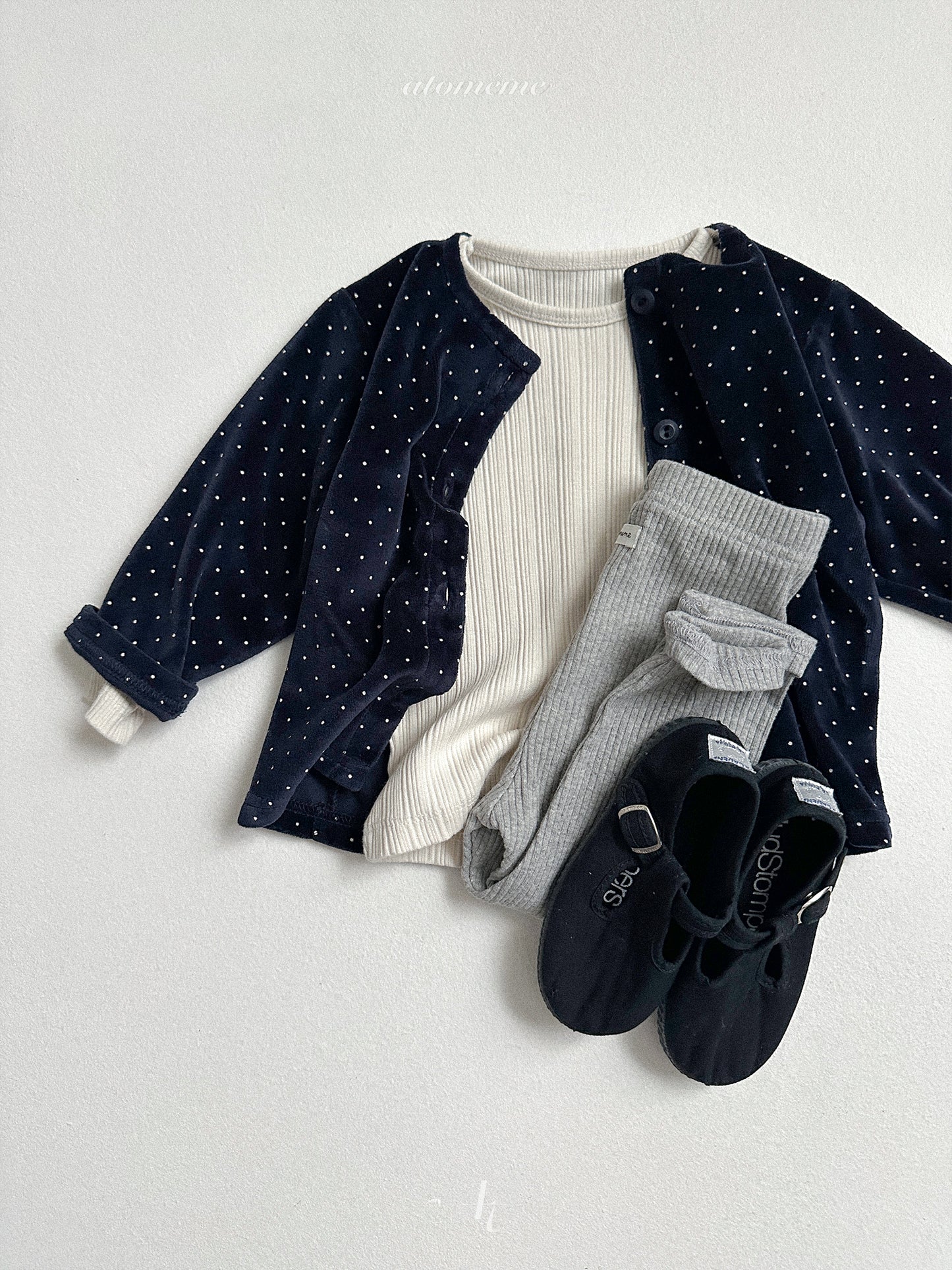 06.Milky Rib Leggings